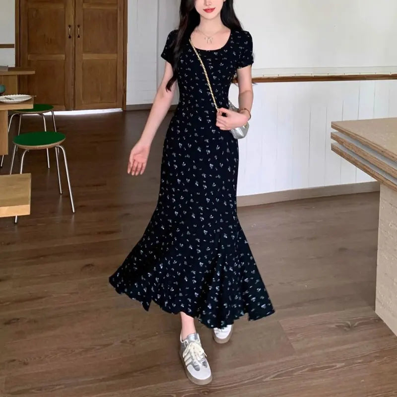 Stylish Broken Flowers Waist Dresses Female Clothing Vintage Printed Summer Slim Short Sleeve Aura Round Neck Korean Long Dress